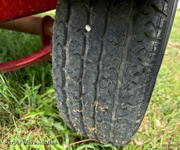 image for item DX0771 Feed Train 6000A seed tender