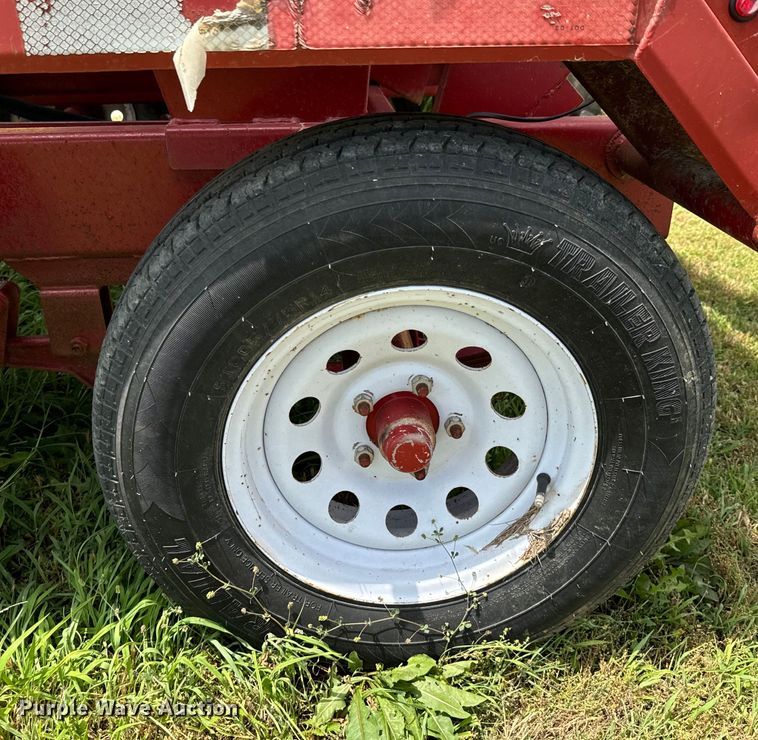 image for item DX0771 Feed Train 6000A seed tender