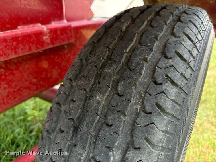 image for item DX0771 Feed Train 6000A seed tender