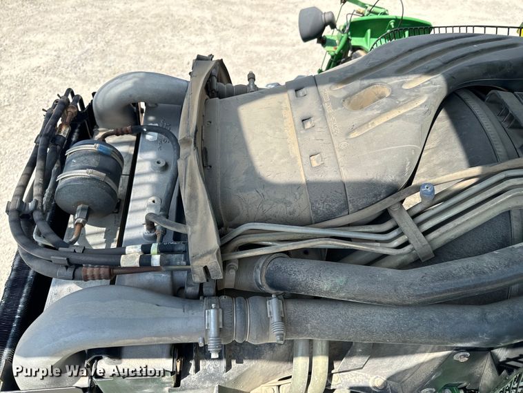 image for item DX0772 2009 John Deere 4830 sprayer