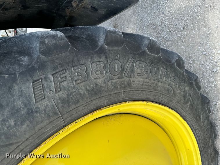 image for item DX0772 2009 John Deere 4830 sprayer