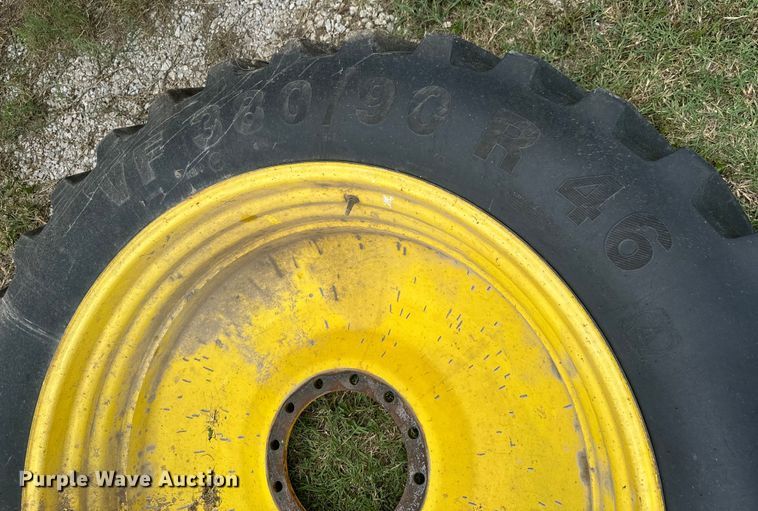 image for item DX0772 2009 John Deere 4830 sprayer