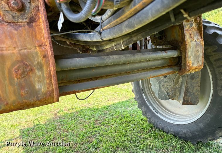 image for item DX0773 RoGator  RG1100 spreader