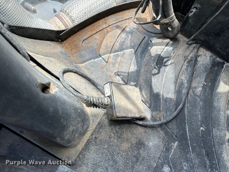 image for item DX0773 RoGator  RG1100 spreader