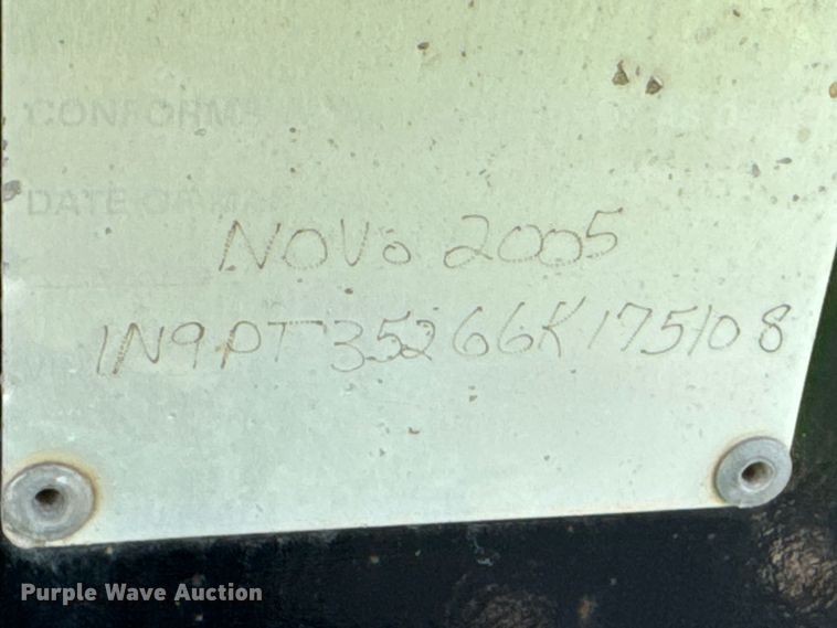 image for item DX0774 2006 Neville  sprayer trailer