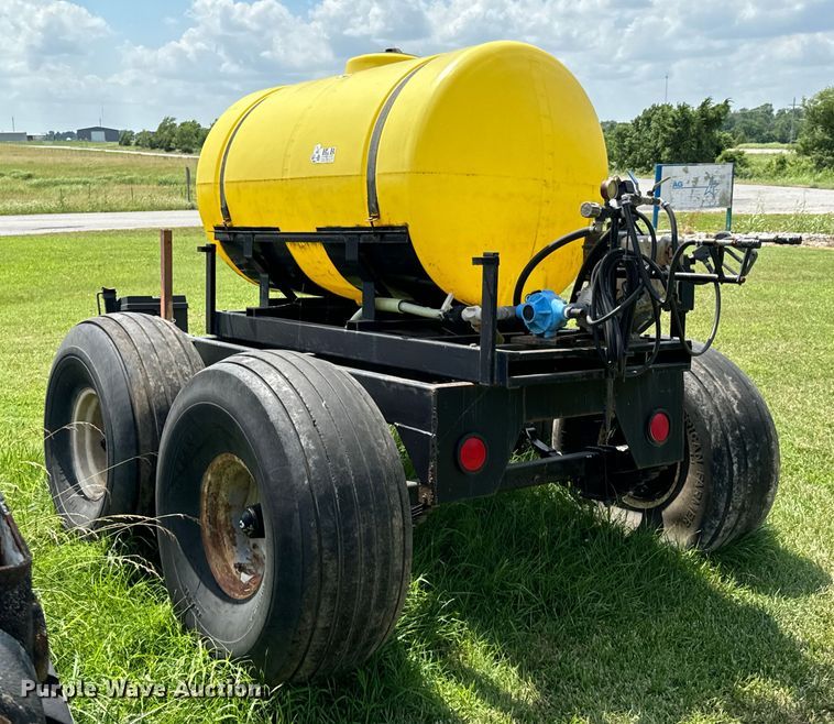 image for item DX0776 B&B turf sprayer
