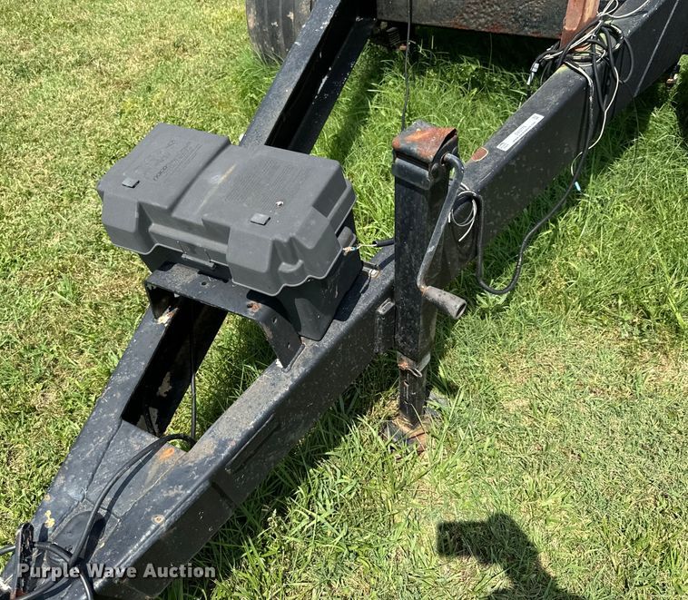 image for item DX0776 B&B turf sprayer