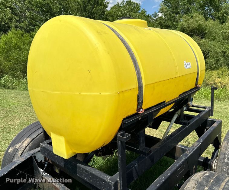 image for item DX0776 B&B turf sprayer