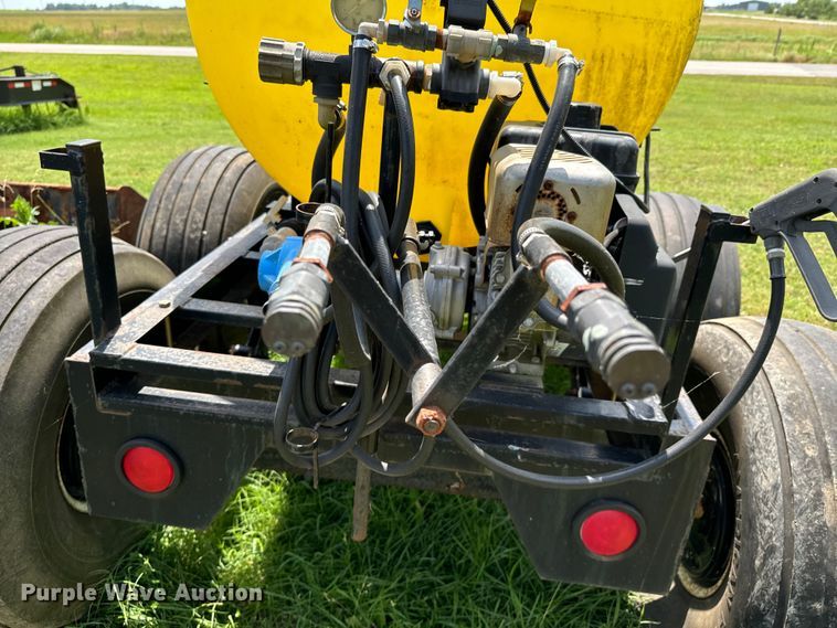 image for item DX0776 B&B turf sprayer