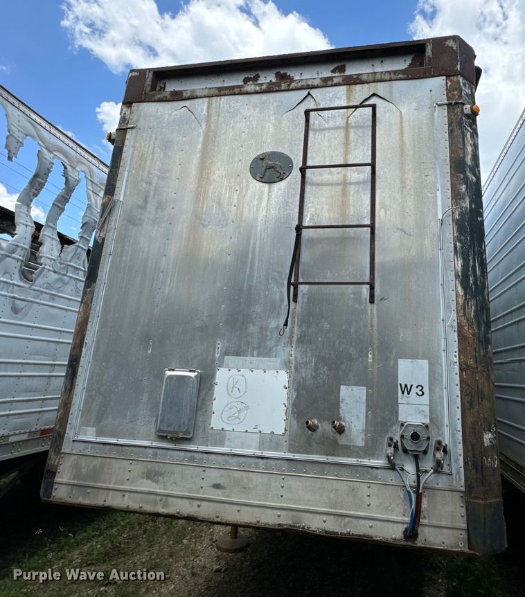 image for item DX0792 1986 Great Dane grain trailer