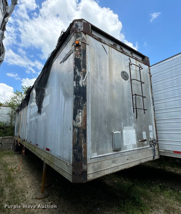 image for item DX0792 1986 Great Dane grain trailer