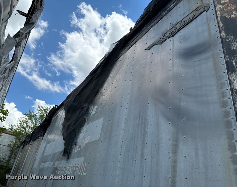 image for item DX0792 1986 Great Dane grain trailer