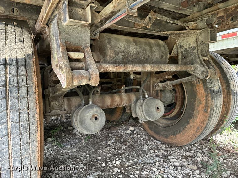 image for item DX0792 1986 Great Dane grain trailer