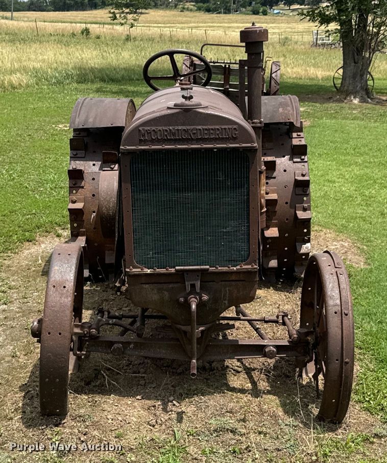 image for item DX0805 McCormick-Deering tractor