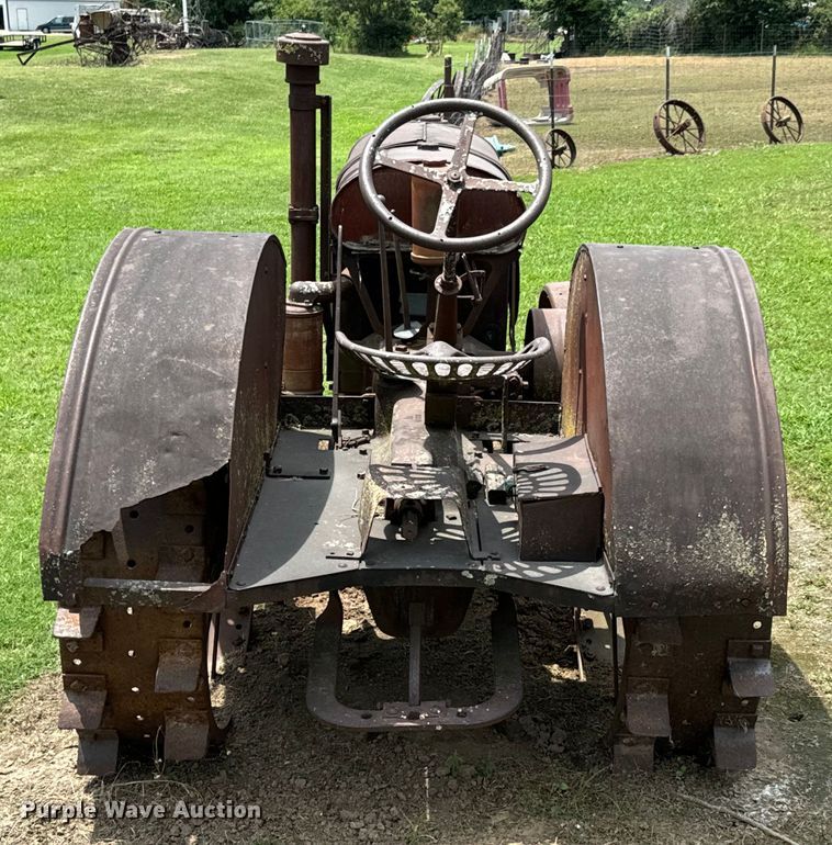 image for item DX0805 McCormick-Deering tractor