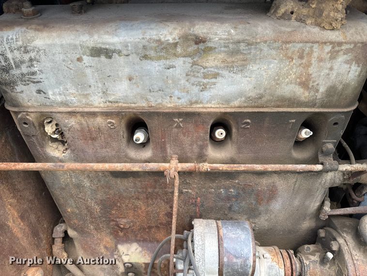 image for item DX0805 McCormick-Deering tractor