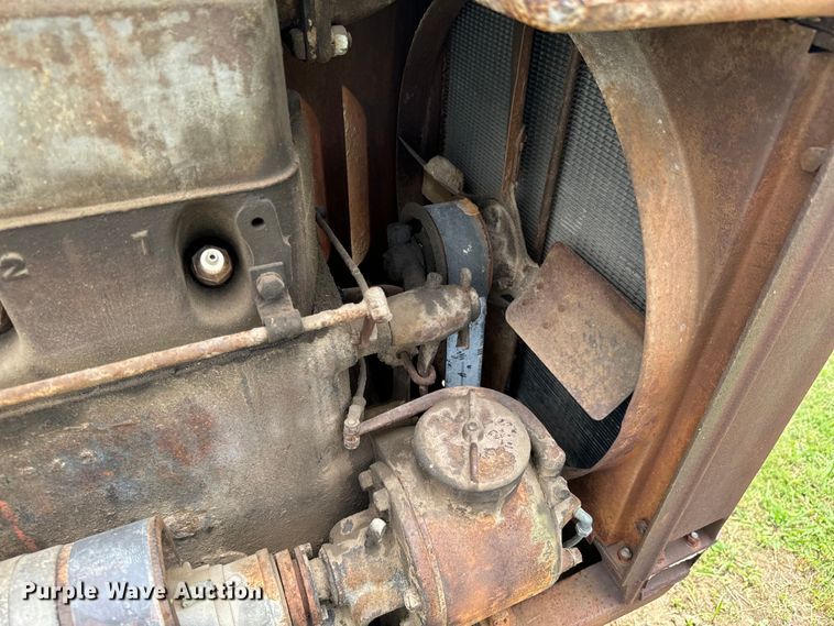 image for item DX0805 McCormick-Deering tractor