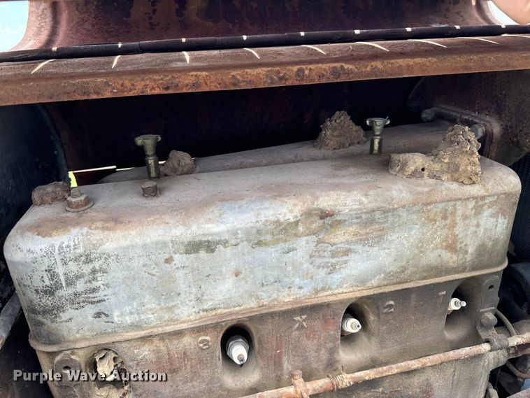 image for item DX0805 McCormick-Deering tractor