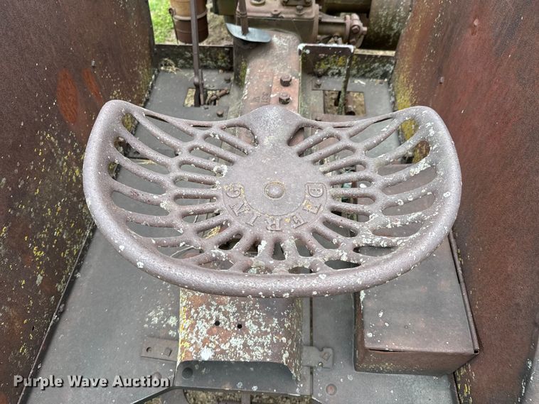 image for item DX0805 McCormick-Deering tractor