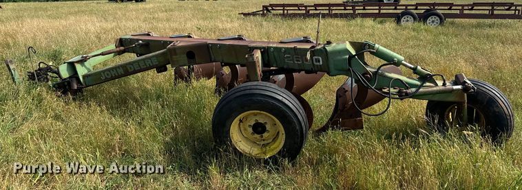 image for item EH3961 John Deere  2600 four bottom plow