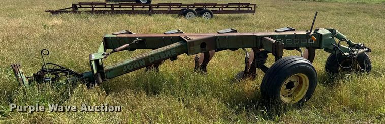 image for item EH3961 John Deere  2600 four bottom plow