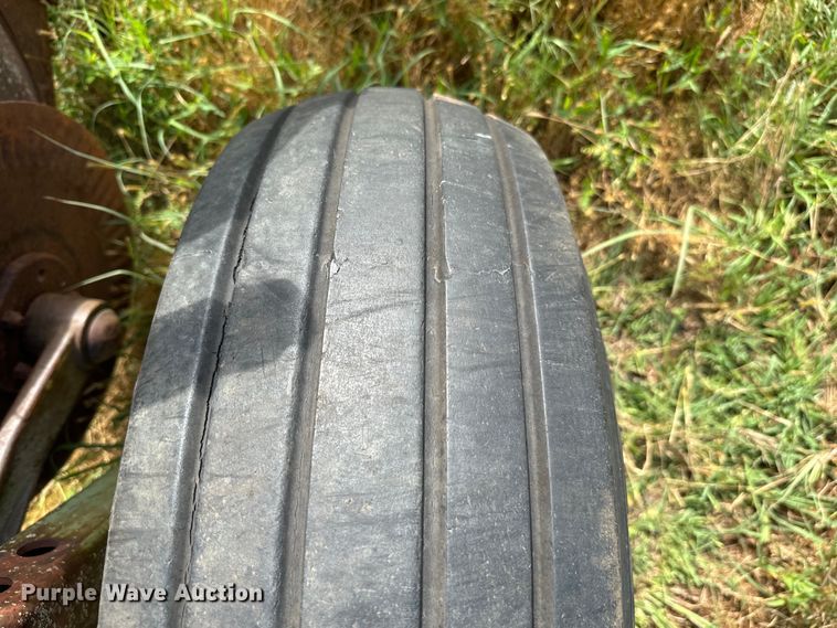 image for item EH3961 John Deere  2600 four bottom plow