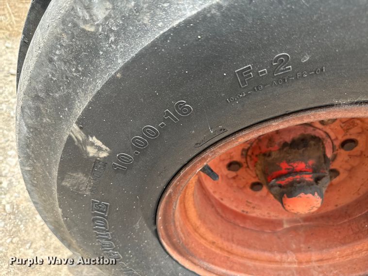 image for item EH4000 International 1086 tractor