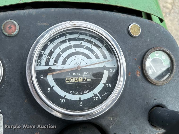image for item EH4001 1966 John Deere 1020 tractor