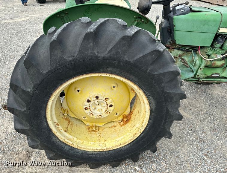 image for item EH4001 1966 John Deere 1020 tractor