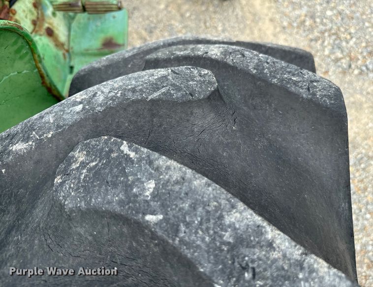 image for item EH4001 1966 John Deere 1020 tractor