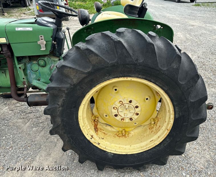 image for item EH4001 1966 John Deere 1020 tractor