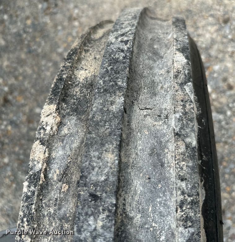 image for item EH4002 Massey Ferguson  230 tractor