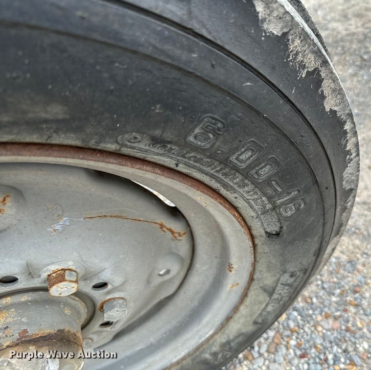 image for item EH4002 Massey Ferguson  230 tractor