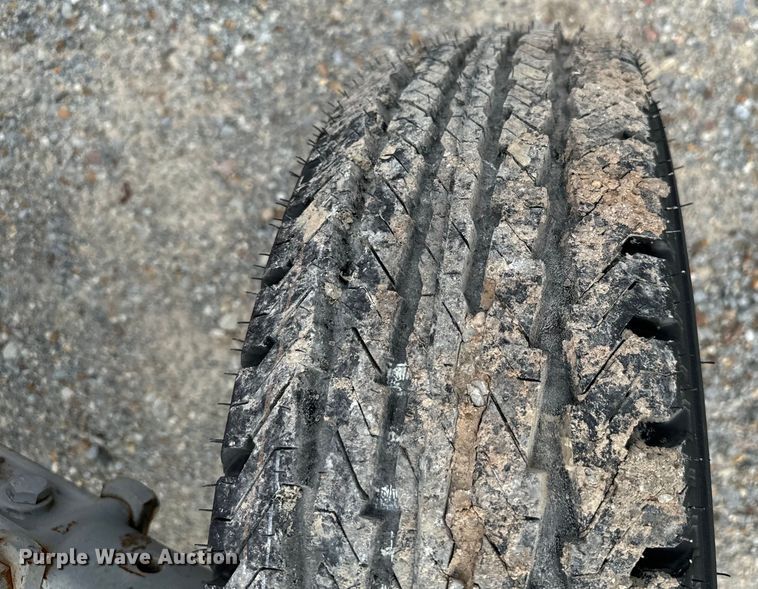 image for item EH4002 Massey Ferguson  230 tractor