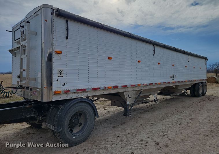 image for item EI3536 2011 Wilson DWH-551 grain trailer