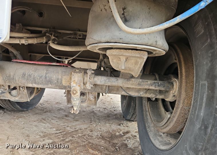 image for item EI3536 2011 Wilson DWH-551 grain trailer