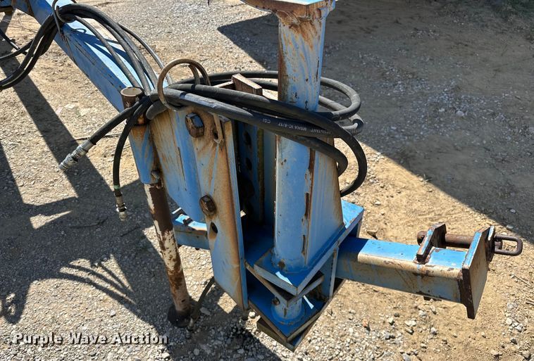 image for item EJ4342 DMI 900 Series Hydra Wide seven bottom plow