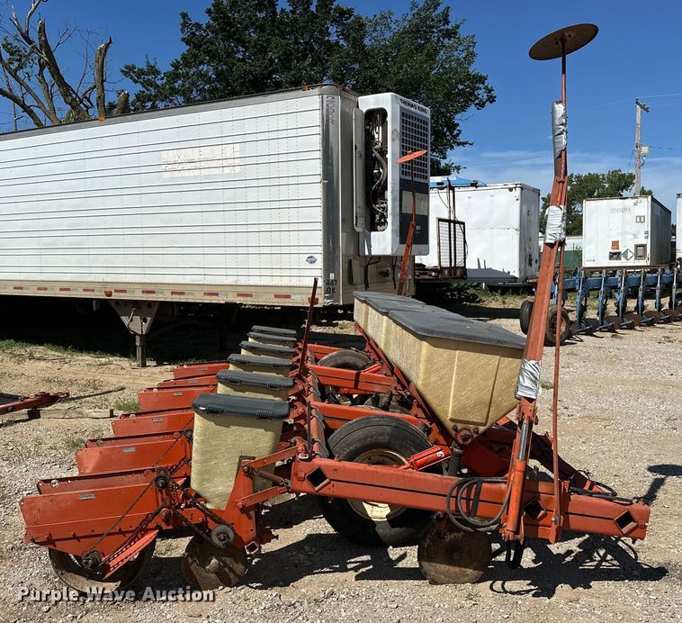 image for item EJ4343 Allis Chalmers  333 planter