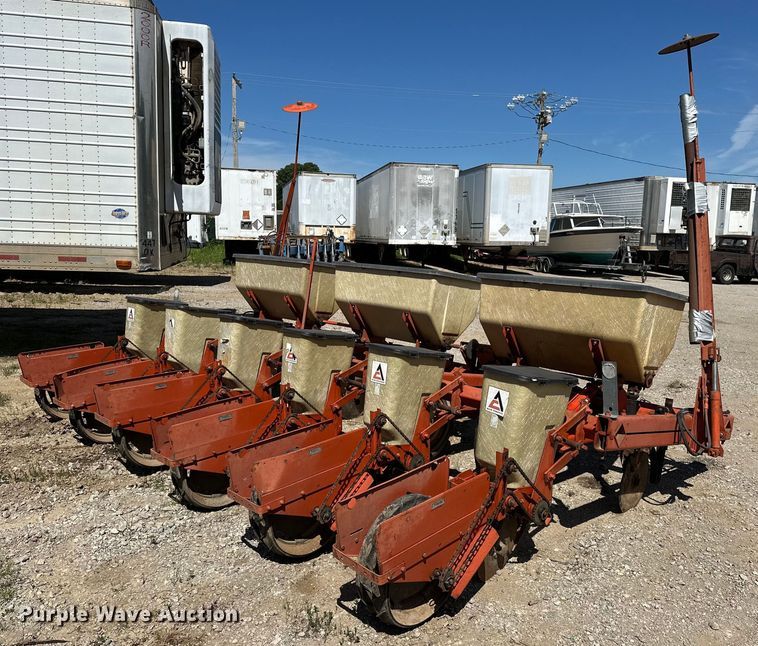 image for item EJ4343 Allis Chalmers  333 planter