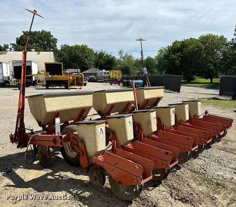 image for item EJ4343 Allis Chalmers  333 planter