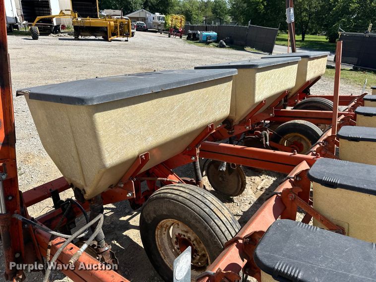 image for item EJ4343 Allis Chalmers  333 planter