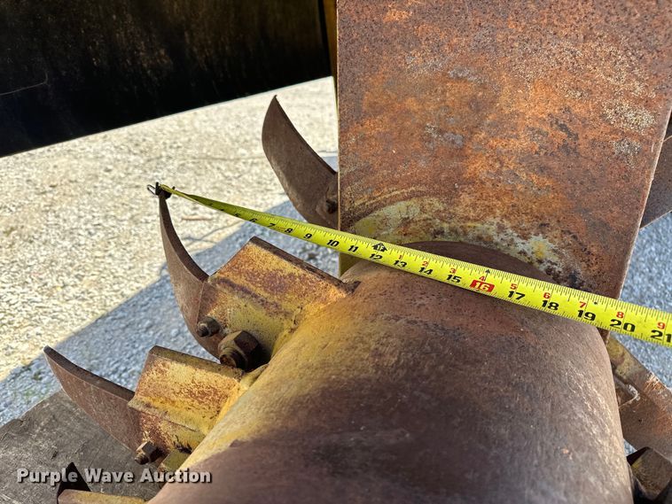 image for item EJ4345 Compost turner 
