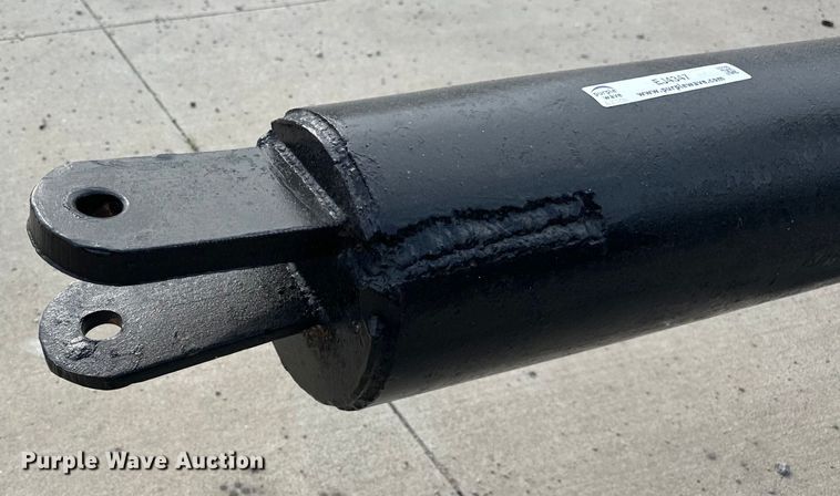 image for item EJ4347 Shop built hay bale trailer 