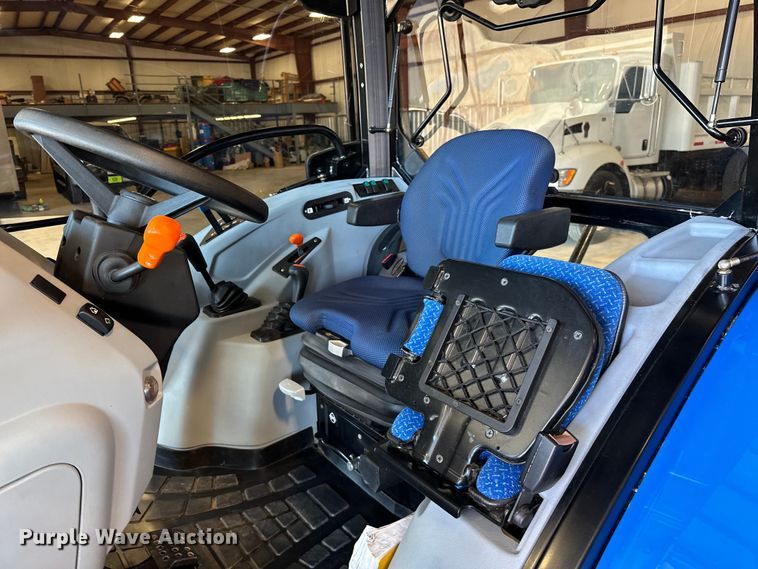 image for item EJ4354 2021 New Holland  Workmaster 65 MFWD tractor