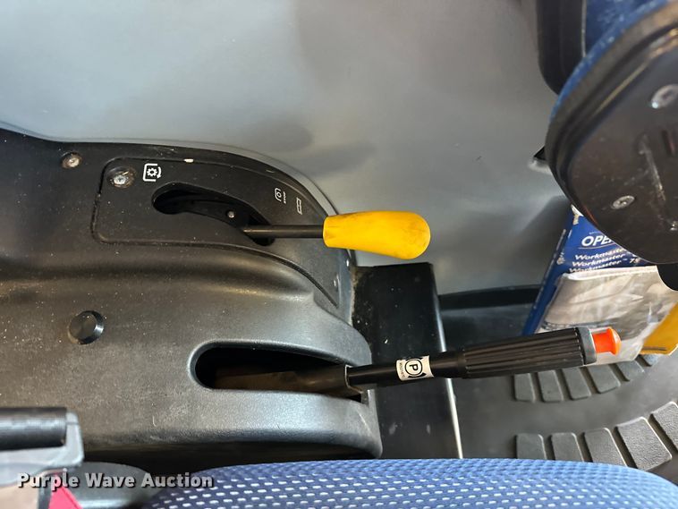 image for item EJ4354 2021 New Holland  Workmaster 65 MFWD tractor