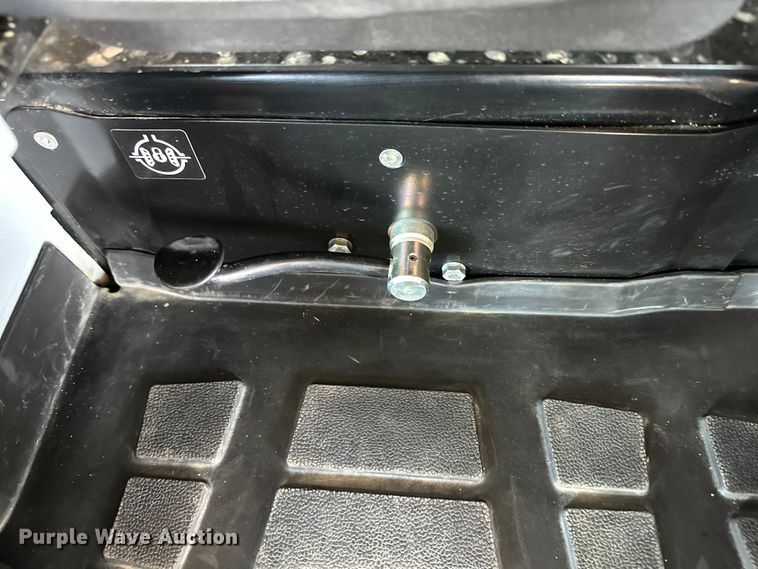 image for item EJ4354 2021 New Holland  Workmaster 65 MFWD tractor