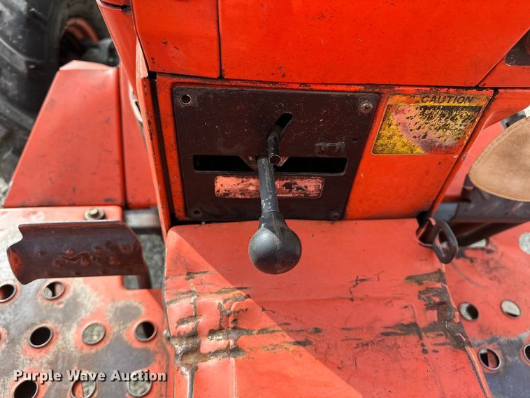 image for item EJ4369 1991 Kubota L2650DT-7 MFWD tractor