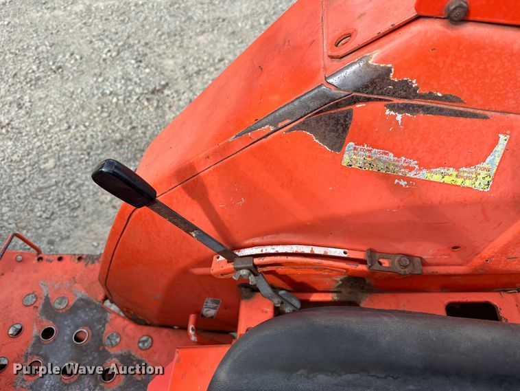 image for item EJ4369 1991 Kubota L2650DT-7 MFWD tractor