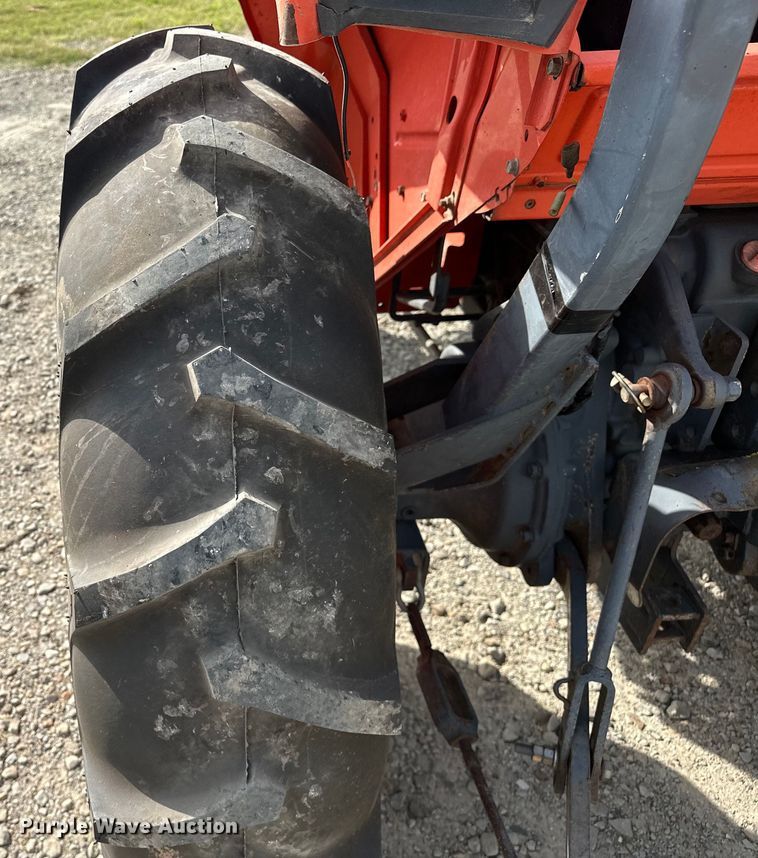 image for item EJ4369 1991 Kubota L2650DT-7 MFWD tractor