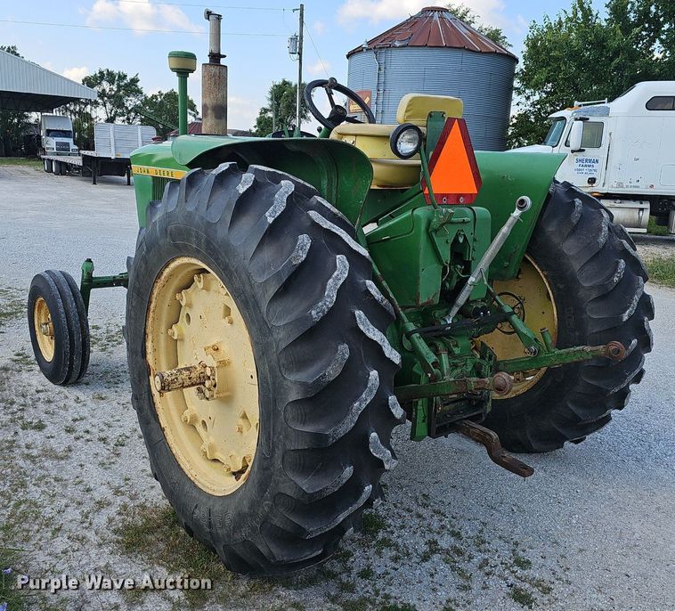 image for item EJ5676 1966 John Deere  3020 tractor